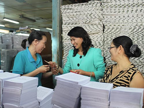 Xây dựng đội ngũ công nhân lớn mạnh