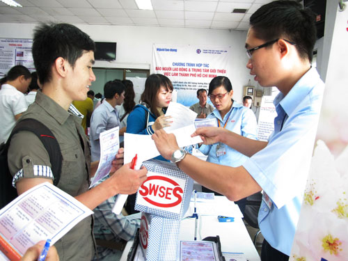 Nh&agrave; tuyển dụng tiếp thị h&igrave;nh ảnh với ứng vi&ecirc;n trong ng&agrave;y hội việc l&agrave;m ở TP HCM