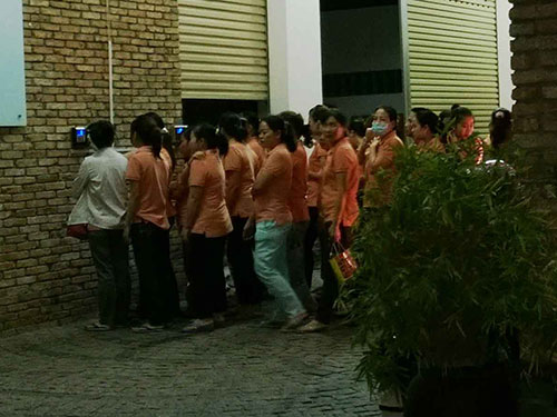 Đày đọa công nhân