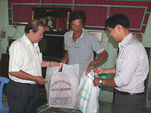 Vượt qua nghịch cảnh