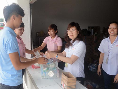 Giúp công nhân nhẹ gánh lo