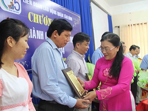 Tuyên dương 23 chủ doanh nghiệp