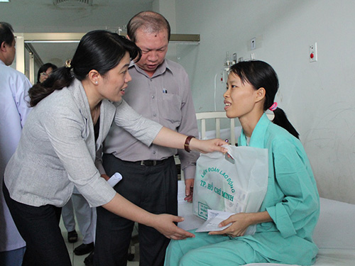 Thêm công nhân được mổ tim miễn phí