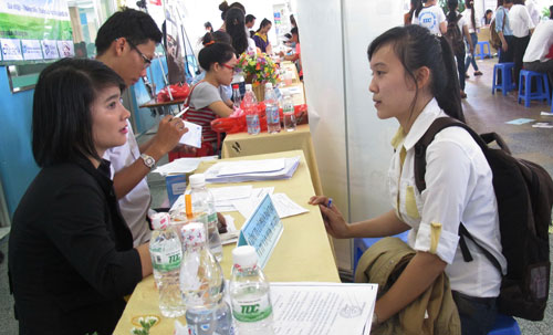 Nhiều cơ hội việc làm cho sinh viên