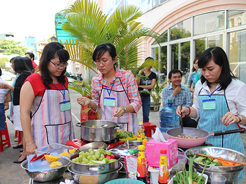 Nhiều hoạt động chăm lo cho nữ CNVC-LĐ