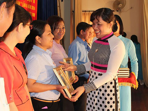 Cải thiện đời sống, nâng tay nghề cho công nhân