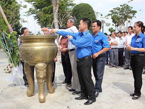 Phổ biến Hiến pháp cho cán bộ Công đoàn
