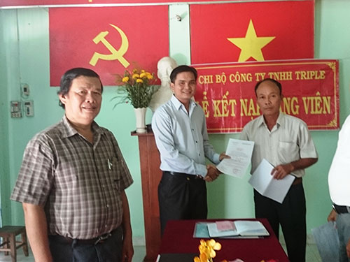 Chú trọng phát triển Đảng trong công nhân
