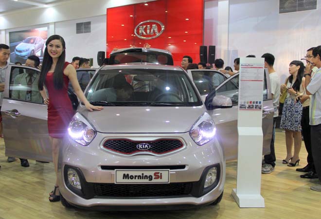 D&ograve;ng xe quan trọng cuối c&ugrave;ng l&agrave; Morning Si phi&ecirc;n bản 2015, với th&ocirc;ng số kỹ thuật tương tự như phi&ecirc;n bản Morning SAT hiện hữu.