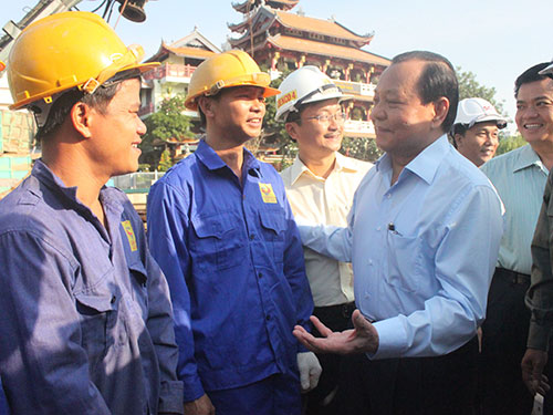 Đón Tết trên công trường