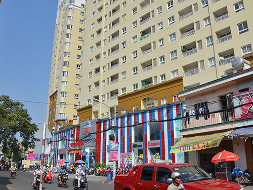 Bầm dập mua căn hộ chung cư