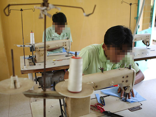 Trường, trại chờ người nghiện