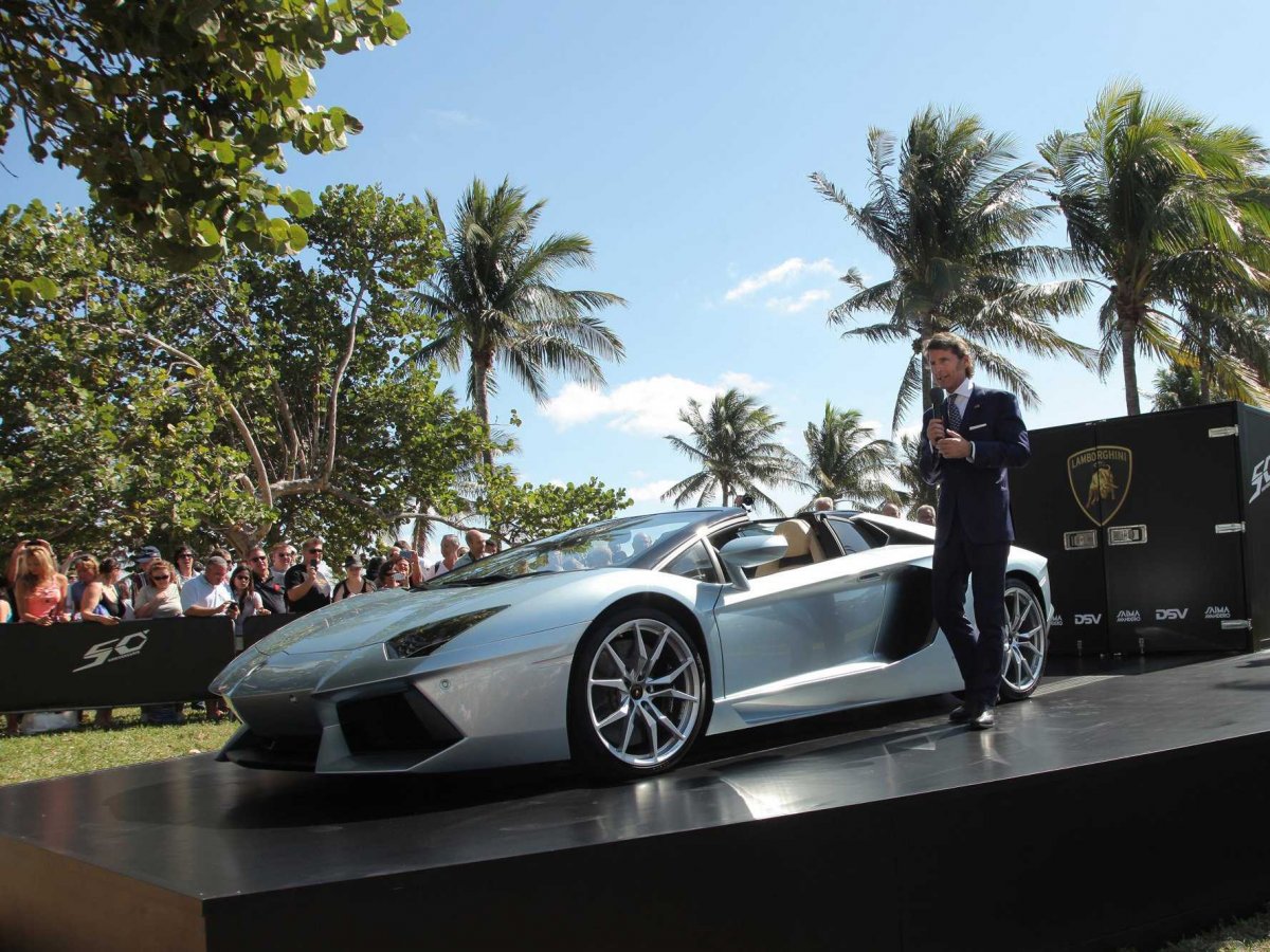 Lamborghini Aventador LP700-4