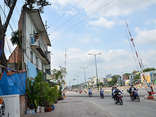 Lúng túng cấp phép xây dựng
