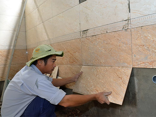 Xài miễn phí nhà vệ sinh 3-4 sao