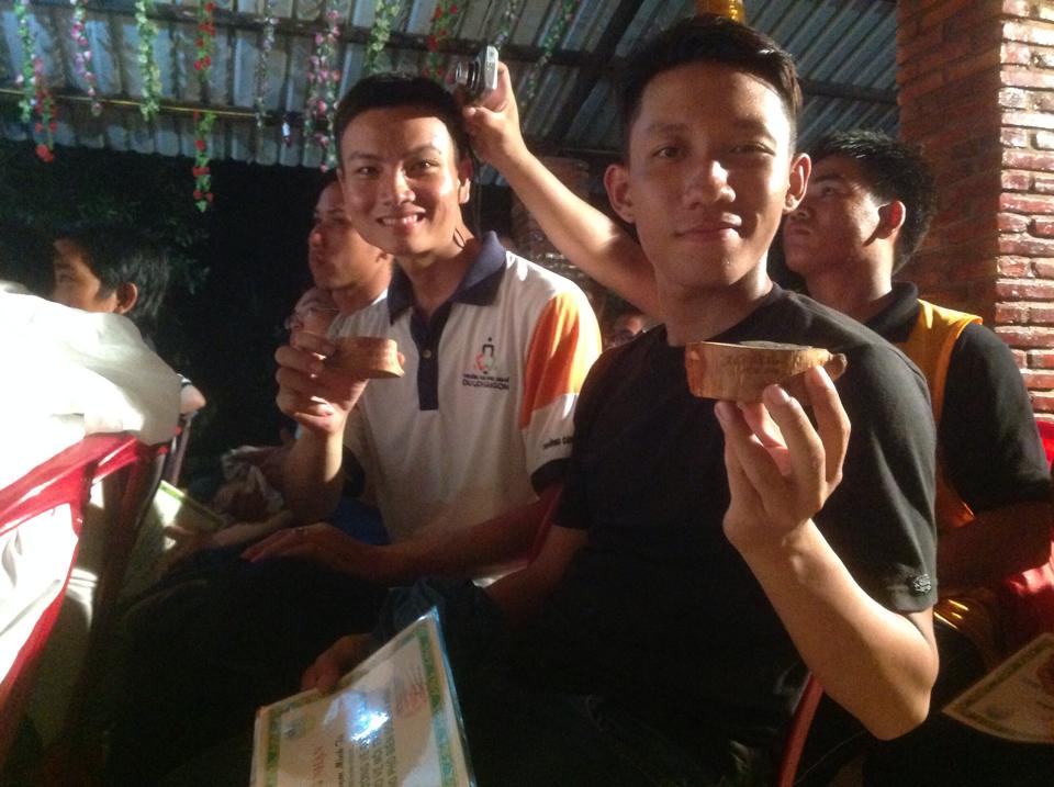 “Nắm đất Cà Mau - kỷ vật lưu dấu hành trình”