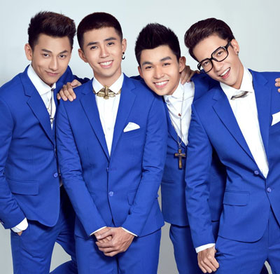 Đa sắc nhóm hát tranh Giải Mai Vàng 2014
