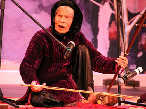 Biết thiệt thòi nhưng phải tuân theo luật!
