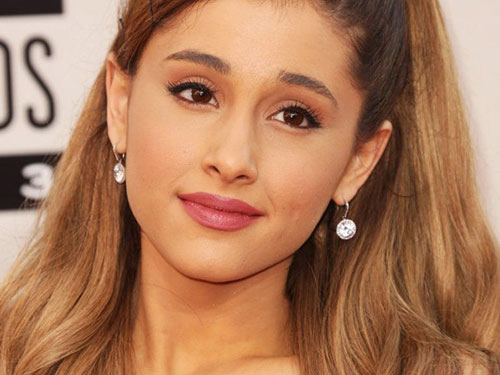 Ariana Grande - Tài năng, nhiệt tâm