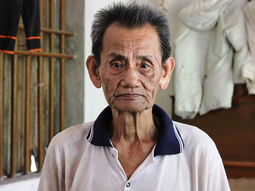 &Ocirc;ng Nguyễn Xu&acirc;n Sơn chạnh l&ograve;ng khi nhắc đến con trai Ảnh: TUẤN MINH