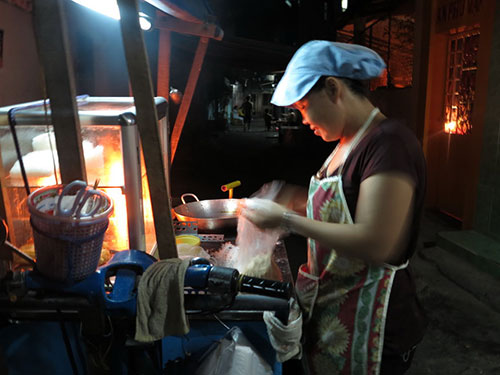 Những gánh hàng rong