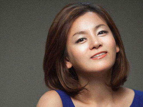 Ca sĩ Sung Hee Park biểu diễn tại TP HCM
