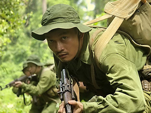 Cảnh trong phim Những người viết huyền thoại - phim từng đoạt 6 giải thưởng lớn tại Liên hoan Phim Việt Nam nhưng không có giải nào ở Cánh diều 2013. (Ảnh do đoàn phim cung cấp)