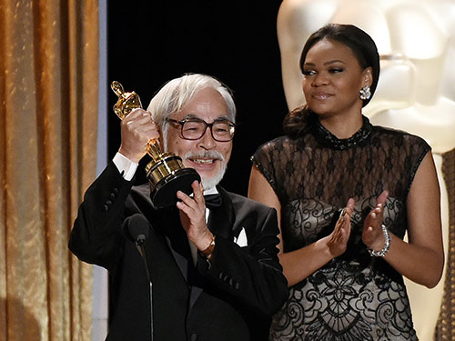 “Phù thủy” hoạt hình Nhật nhận tượng vàng Oscar danh dự