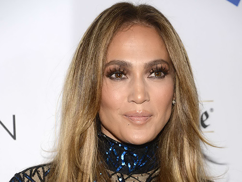 Jennifer Lopez nhận giải "Biểu tượng Âm nhạc Billboard"
