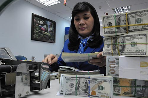 USD biến động trở lại