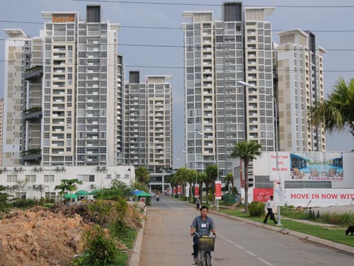 Chậm làm sổ đỏ bị phạt 2 tỉ đồng