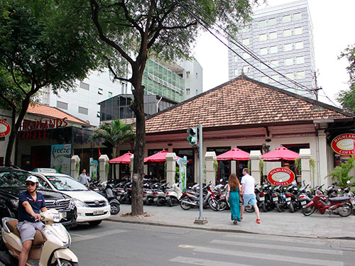 TP HCM: Chủ nhân 13 biệt thự xin tháo dỡ
