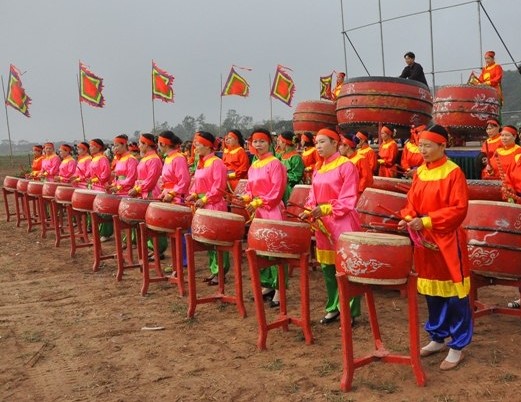 Đội trống l&agrave;ng Đọi Tam sẽ mở m&agrave;n cho buổi lễ