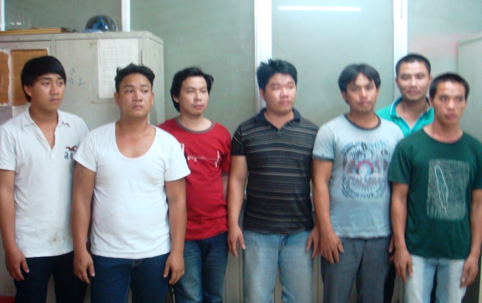 Th&agrave;nh vi&ecirc;n băng cướp.