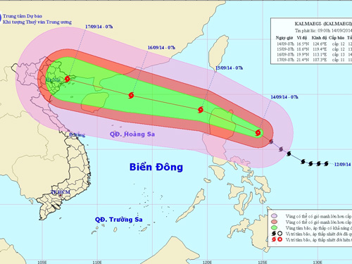 Bão Kalmaegi giật cấp 16, 17 khi vào Biển Đông