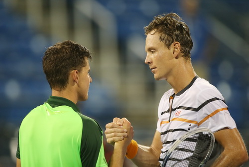 Tomas Berdych vượt qua đối thủ trẻ Dominic Thiem