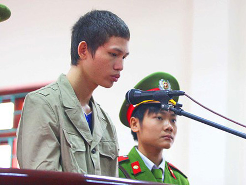 Bị c&aacute;o Ph&ugrave;ng Mạnh Tuấn đ&atilde; bị tuy&ecirc;n tử h&igrave;nh tại phi&ecirc;n t&ograve;a sơ thẩm