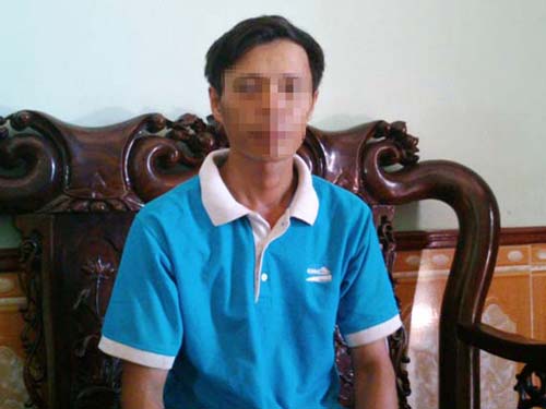Anh N.V.T - bố ch&aacute;u Q. - rất bức x&uacute;c với h&agrave;nh động của 2 người h&agrave;ng x&oacute;m