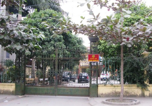 Tử vong vì nhảy từ tầng 2 trụ sở công an huyện