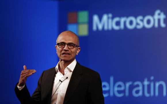 CEO Microsoft Satya Nadella trong một sự kiện của hãng tổ chức tại New Delhi. Ảnh Reuters.