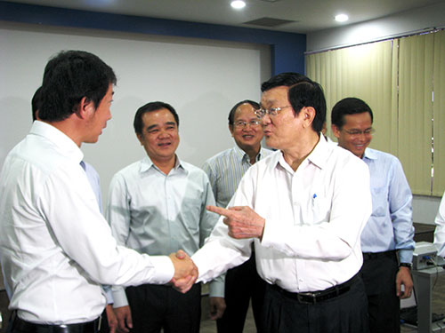 Vững tin vào Việt Nam!