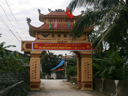 Cổng làng Đông Cao, xã Trung Chính, huyện Nông Cống thuộc dạng bề thế nhất tỉnh Thanh Hóa