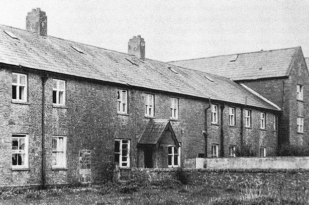 Phát hiện mộ chôn 800 trẻ ở Ireland