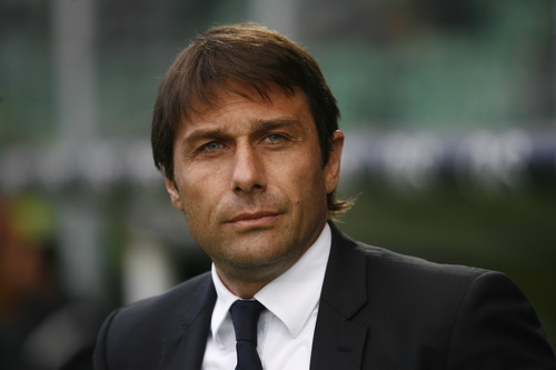 Conte đưa Juventus ba m&ugrave;a li&ecirc;n tiếp v&ocirc; địch Serie A