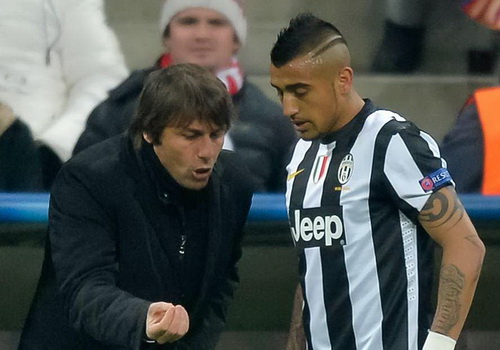 Vidal bị b&aacute;n khiến Conte kh&ocirc;ng khỏi thất vọng, quyết định chia tay Juve