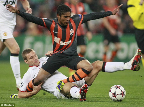 Sợ chiến tranh, ngoại binh Shakhtar Donetsk từ chối trở lại Ukraine