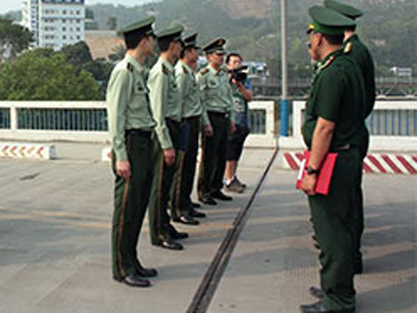 Thương nhân Việt Nam sang Trung Quốc bị bắt cóc đòi chuộc 7 tỉ đồng