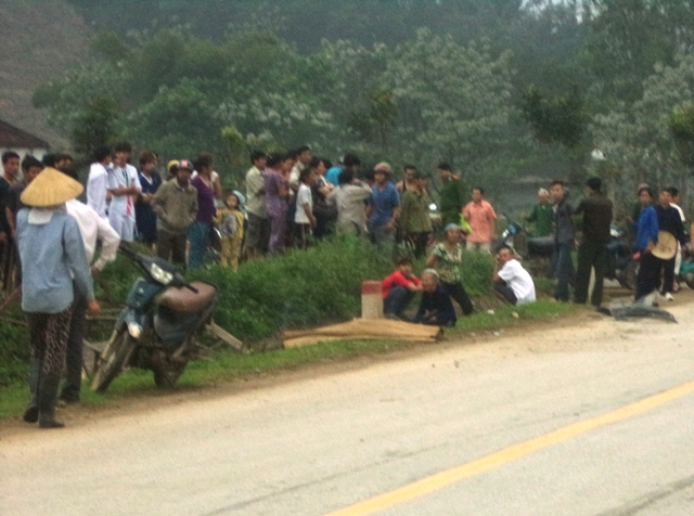 Nạn nh&acirc;n tử vong sau khi bị chiếc &ocirc; t&ocirc; t&ocirc;ng phải
