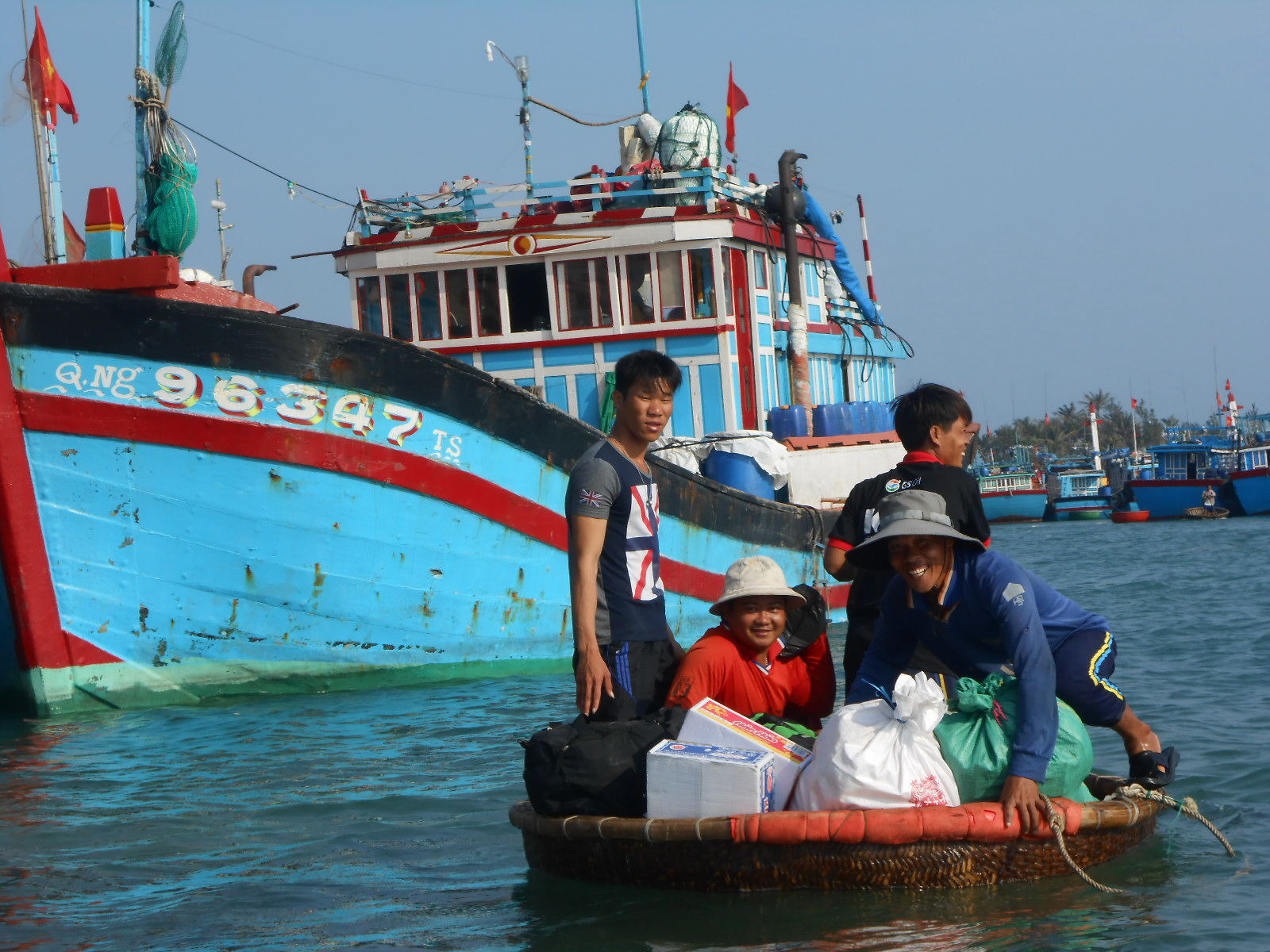 Mùa biển mới ở Hoàng Sa – Trường Sa