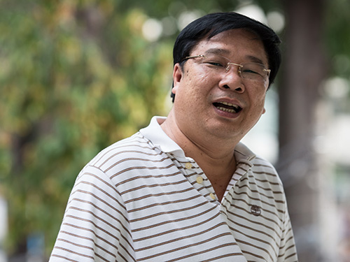 Nhạc sĩ Đinh Trung Cẩn